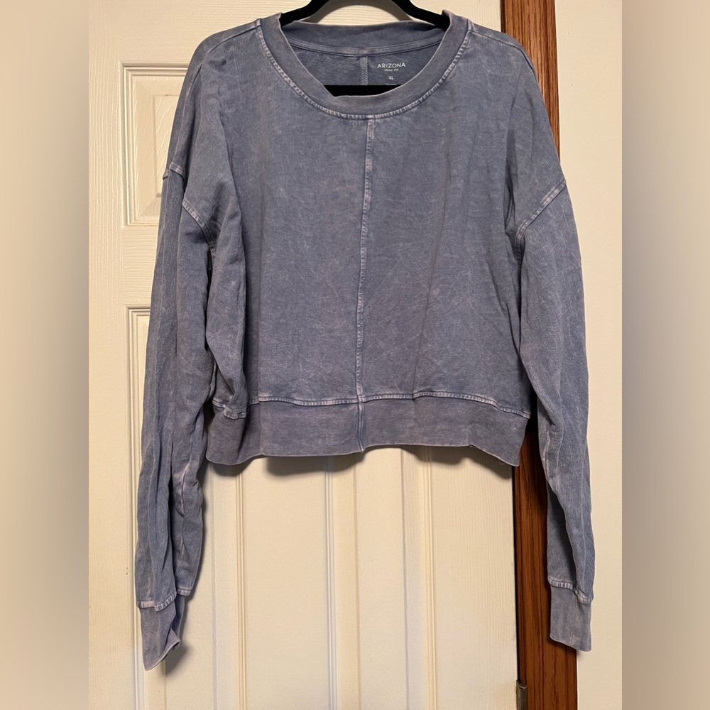 Juniors Arizona cropped long sleeve
